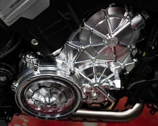 Carter motore destro in alluminio con viti in titanio - Multistrada V4
