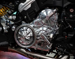 Carter motore destro in alluminio con viti in titanio - Diavel V4