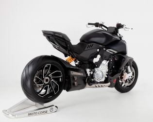 Ducati Diavel V4 Motocorse